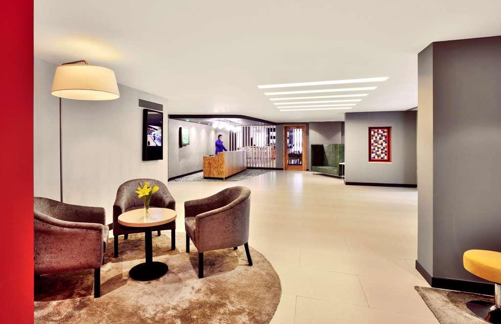 Park Inn By Radisson New Delhi Lajpat Nagar Интерьер фото