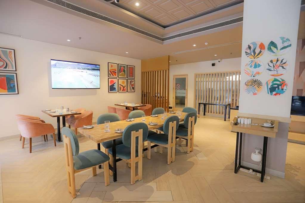 Park Inn By Radisson New Delhi Lajpat Nagar Ресторан фото